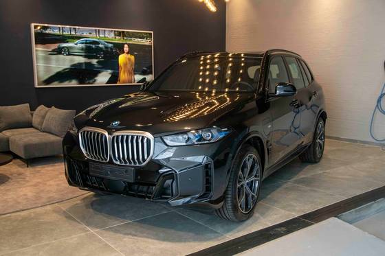 BMW X5 3.0 I6 TURBO HÍBRIDO XDRIVE50E M SPORT AUTOMÁTICO BMW X5 3.0 I6 TURBO HÍBRIDO XDRIVE50E M SPORT AUTOMÁTICO